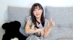 大食いYouTuber「木下ゆうか」が生放送中に猫を投げて炎上！